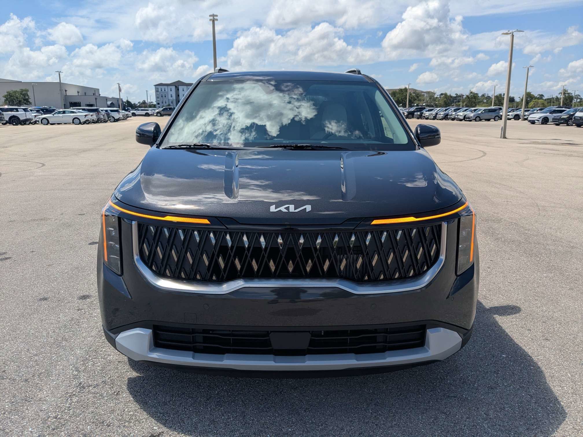 New 2026 Panthera Metal Kia EX image 3
