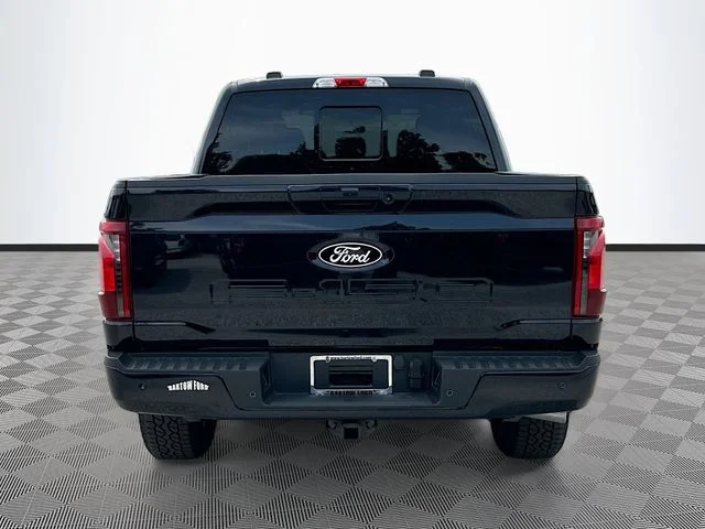 New 2026 Blue Ford XLT image 5