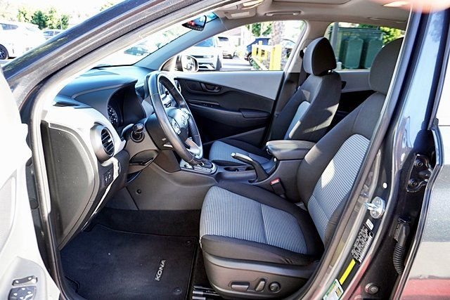 Used 2020 Gray Hyundai SEL Plus image 13