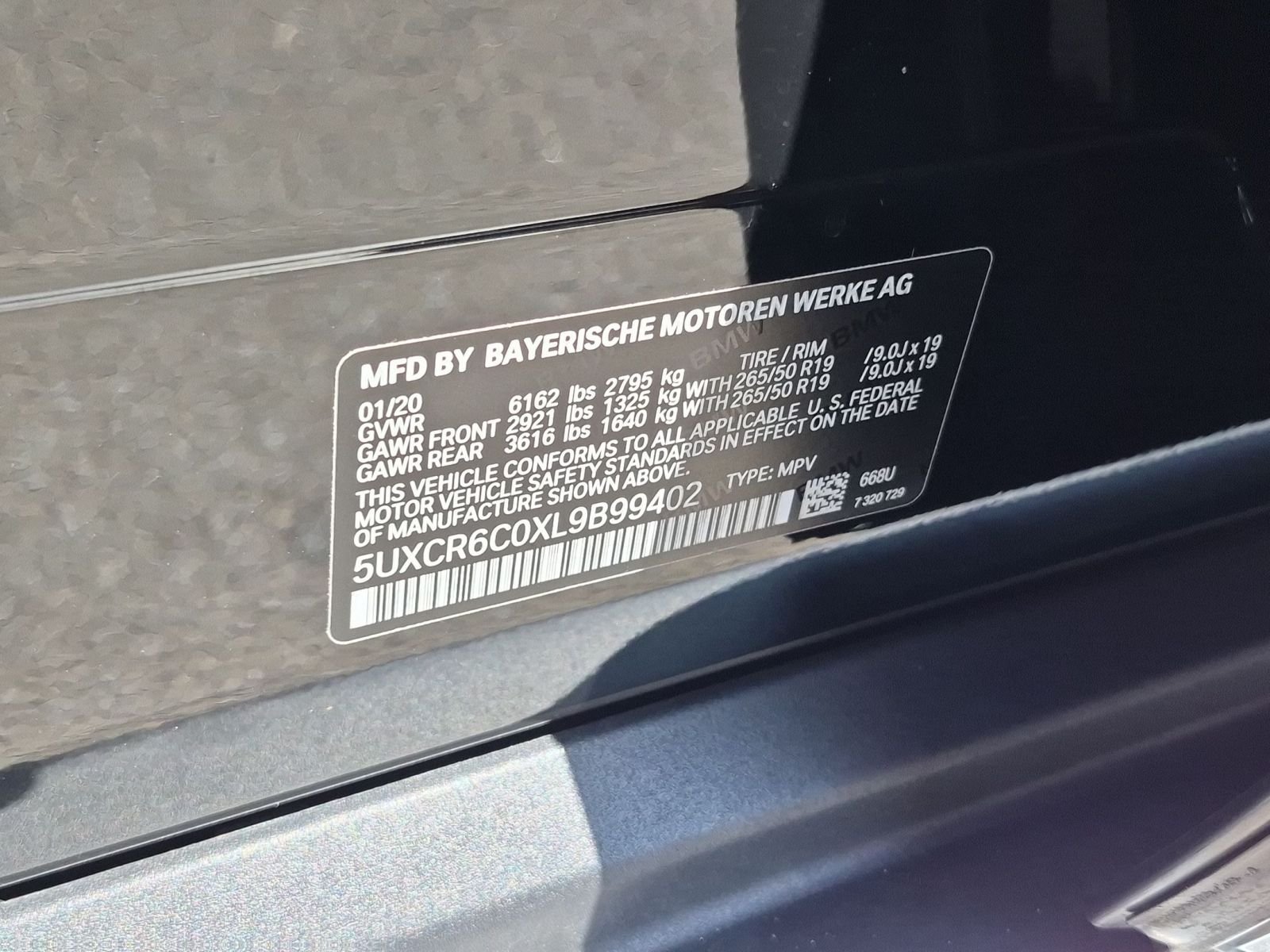 Used 2020 Black BMW xDrive40i image 34