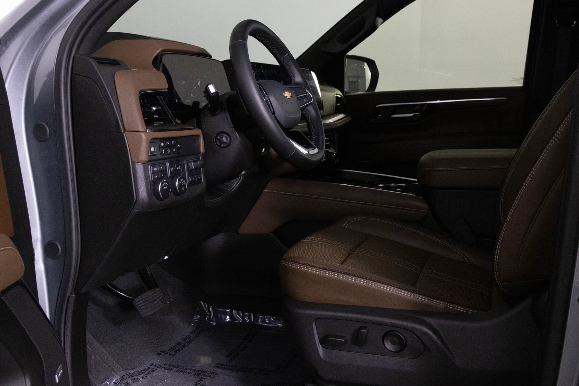 2025 CHEVROLET TAHOE - Image 15