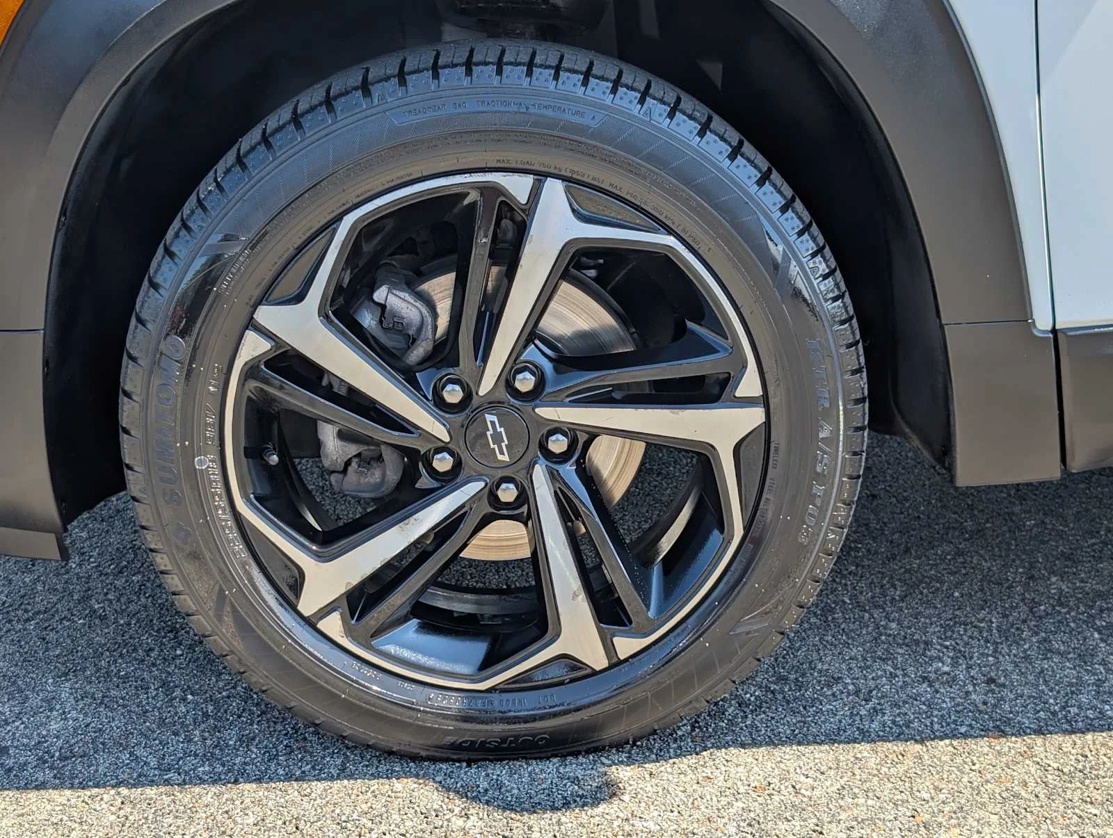 Used 2022 SUMMIT WHITE Chevrolet RS image 3