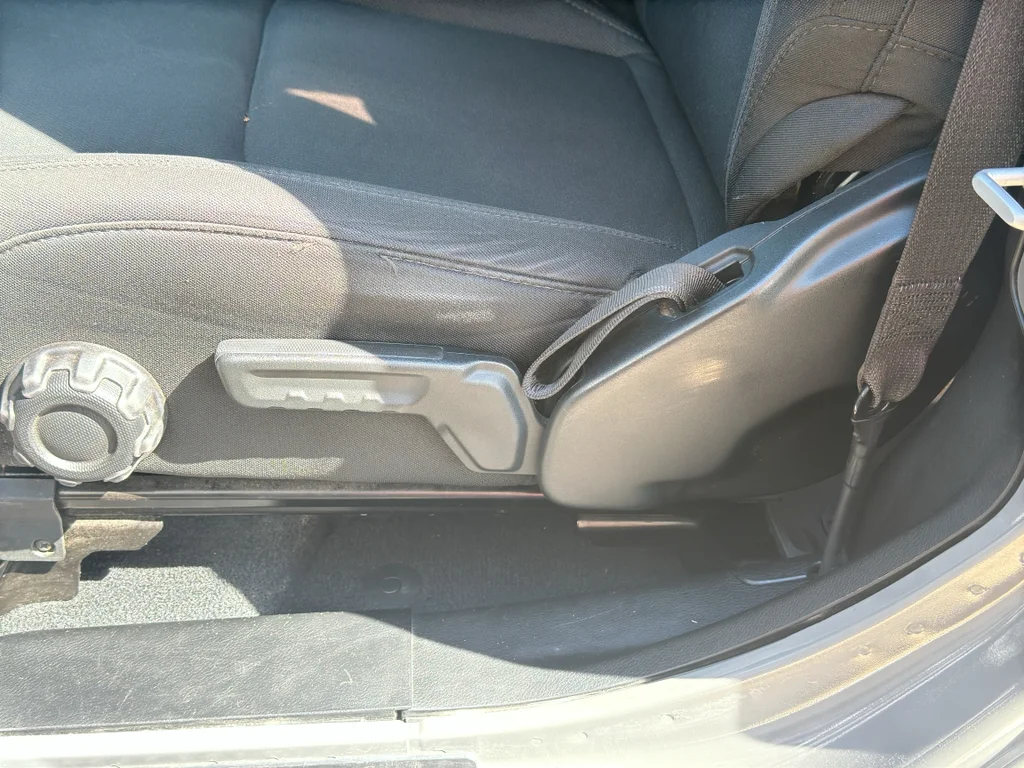 Used 2018 Sting-Gray Clearcoat Jeep Sport image 24