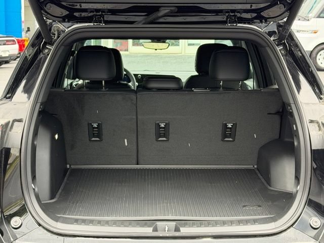 2027 Chevrolet Equinox LT - Photo 21