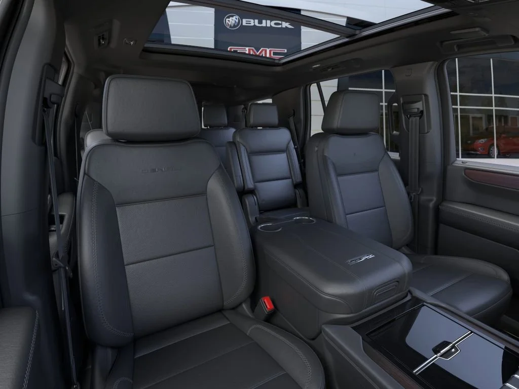 2026 GMC Yukon Denali - Photo 16