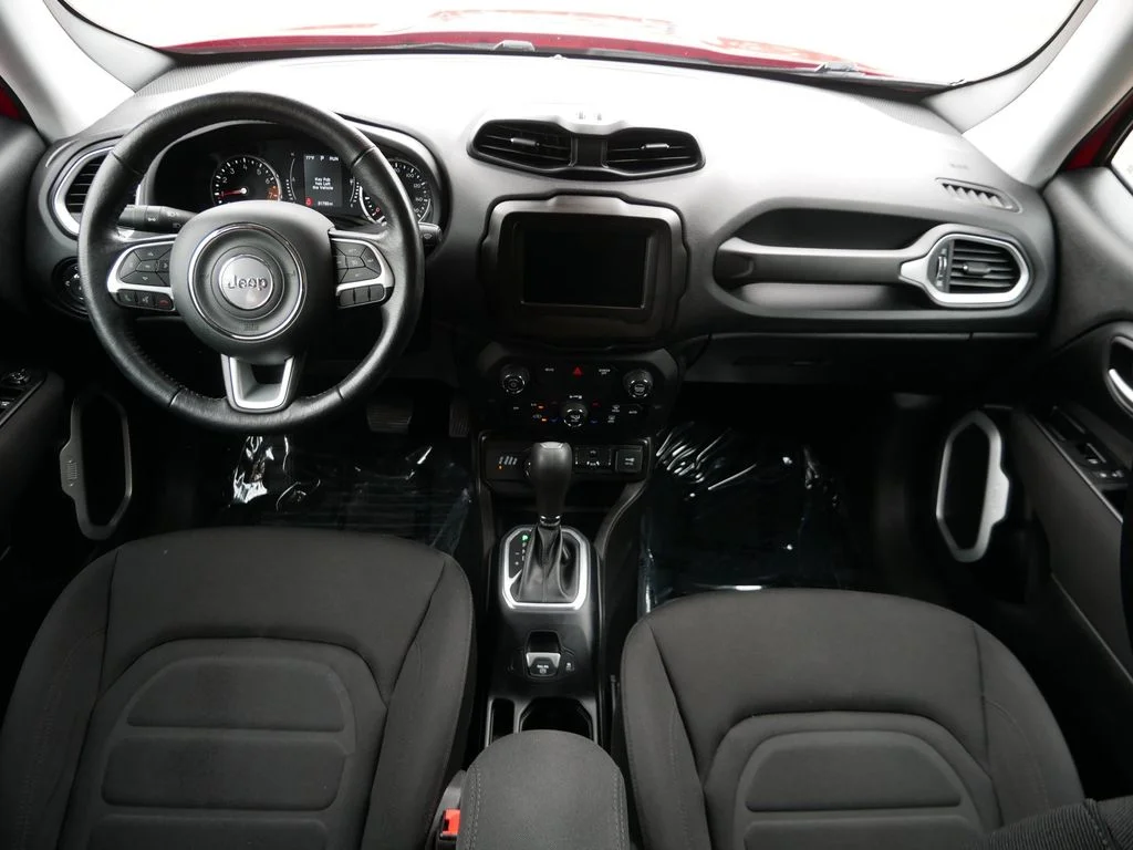 Certified Used 2020 Red Jeep Latitude image 15