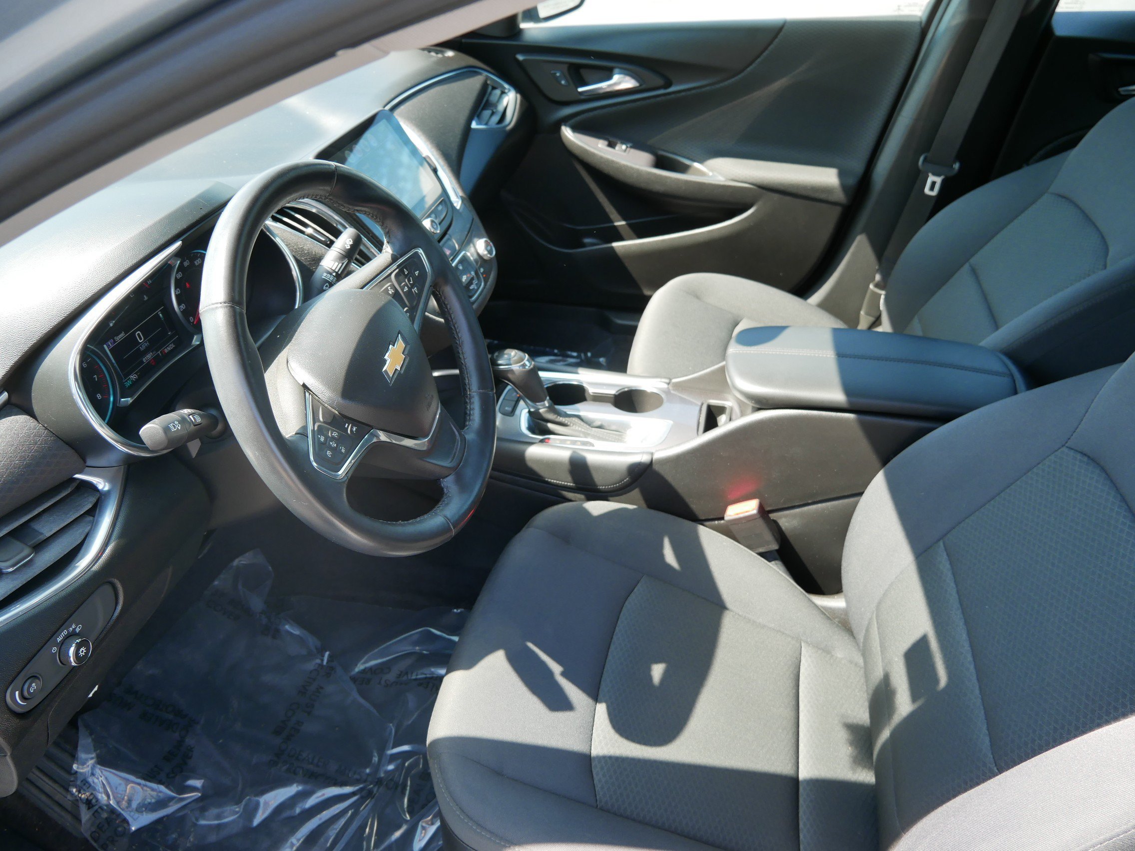 Used 2017 Arctic Blue Metallic Chevrolet LT image 11