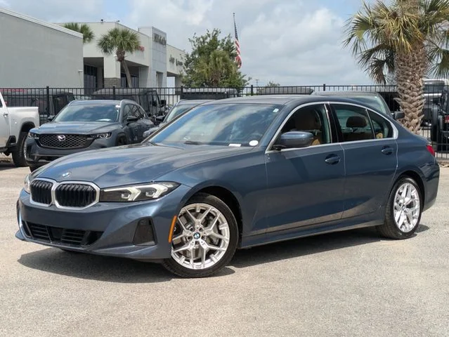 2025 BMW 3 Series 330i