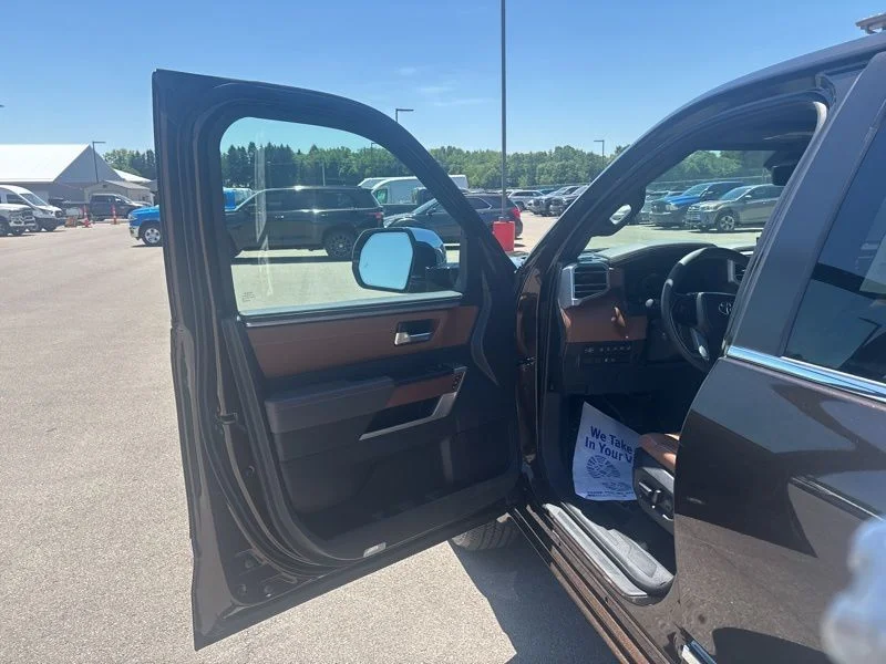 Used 2024  Toyota 1794 image 23