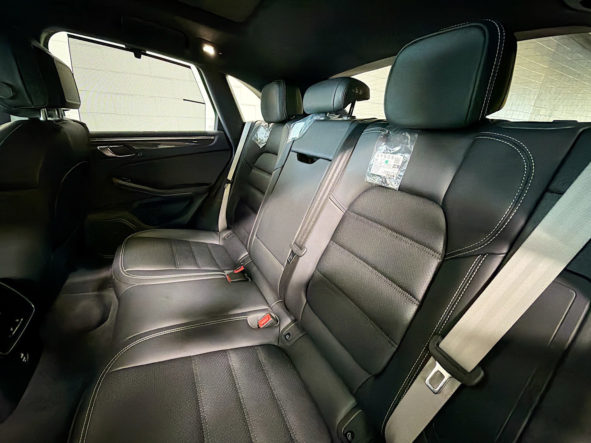 2026 Porsche Macan GTS - Photo 21