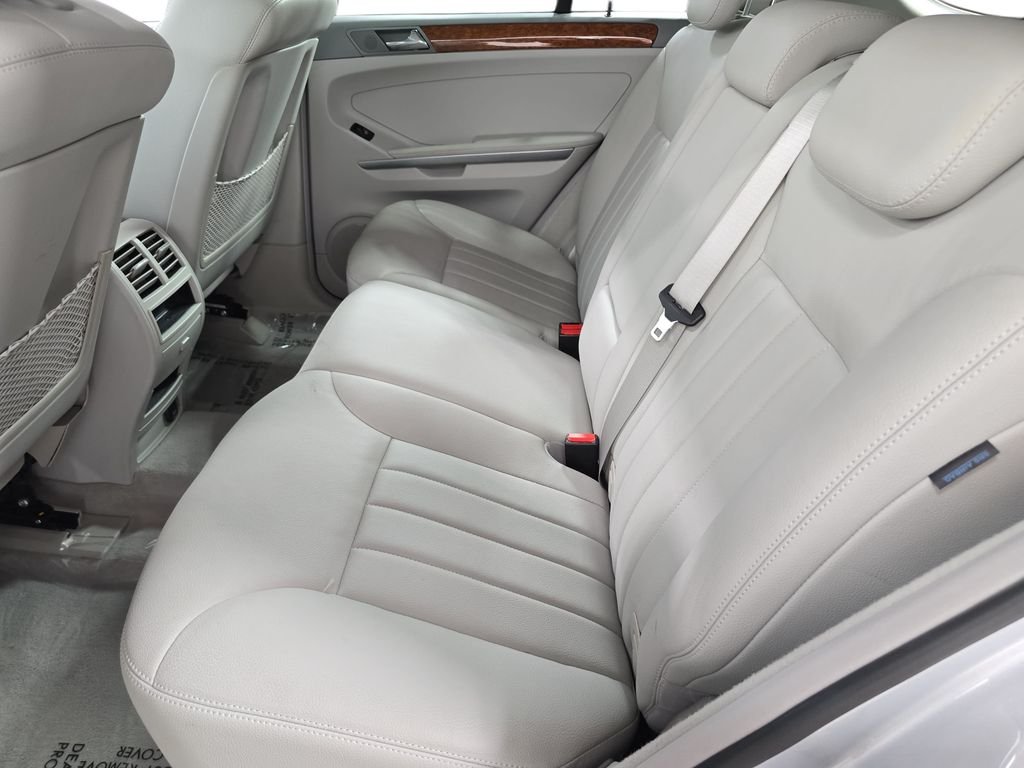 Used 2007 Silver Mercedes-Benz ML 350 image 24