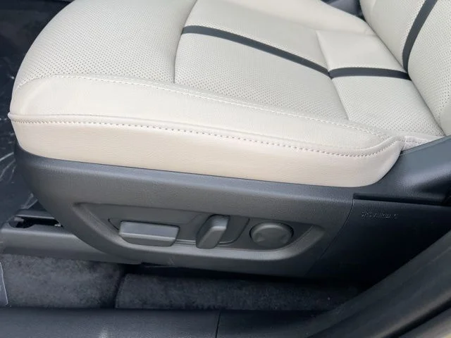 2025 Mazda CX-70 Premium Package - Photo 19
