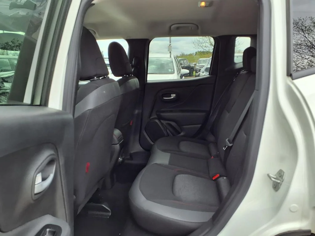 Used 2023 White Jeep Trailhawk image 13
