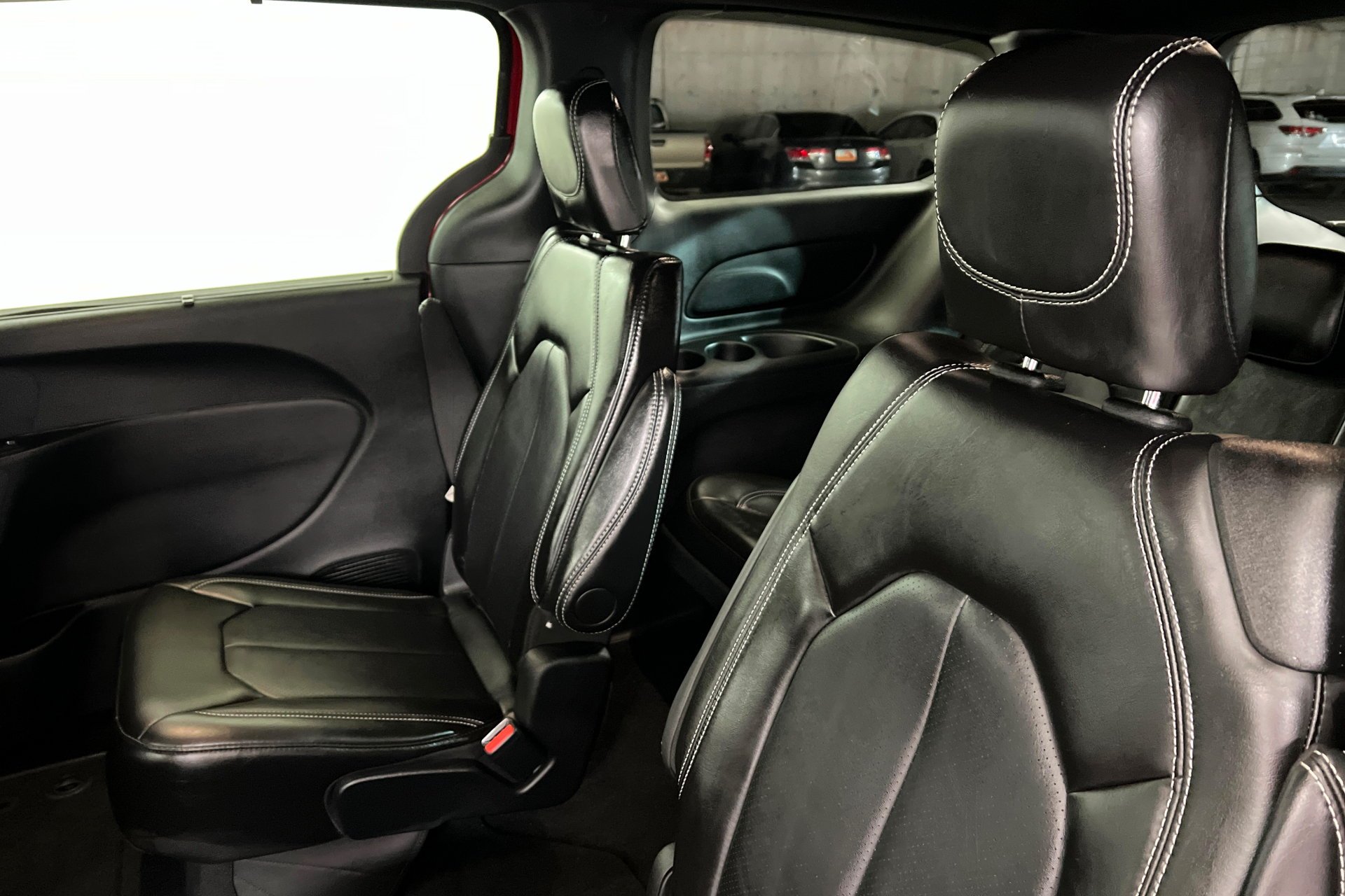 2027 Chrysler Pacifica Select - Photo 20