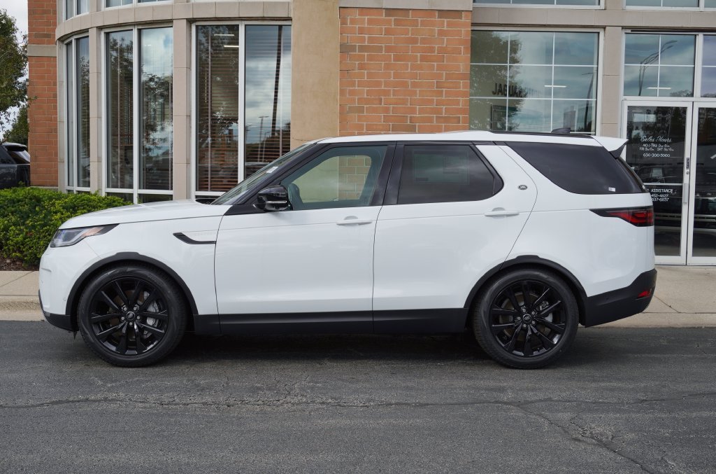 New 2026 Fuji White Land Rover S image 2