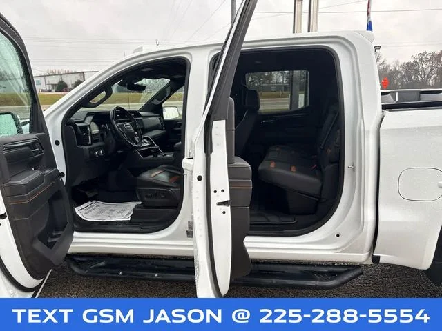 Used 2024 White GMC AT4 image 39