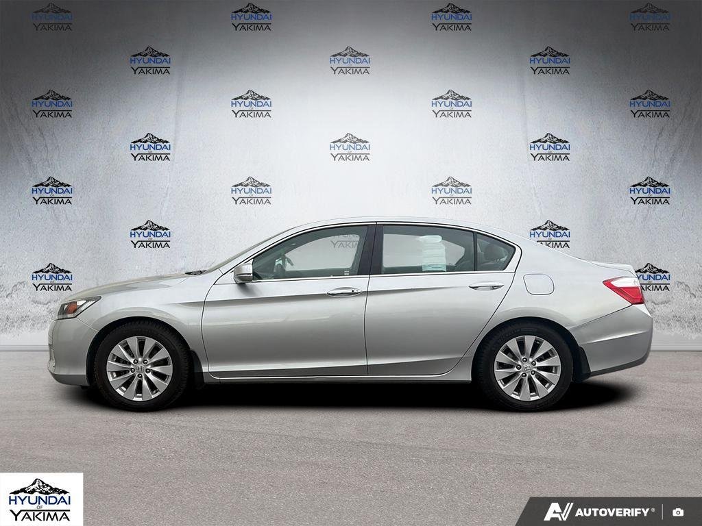Used 2014 Alabaster Silver Metallic Honda EX-L image 3