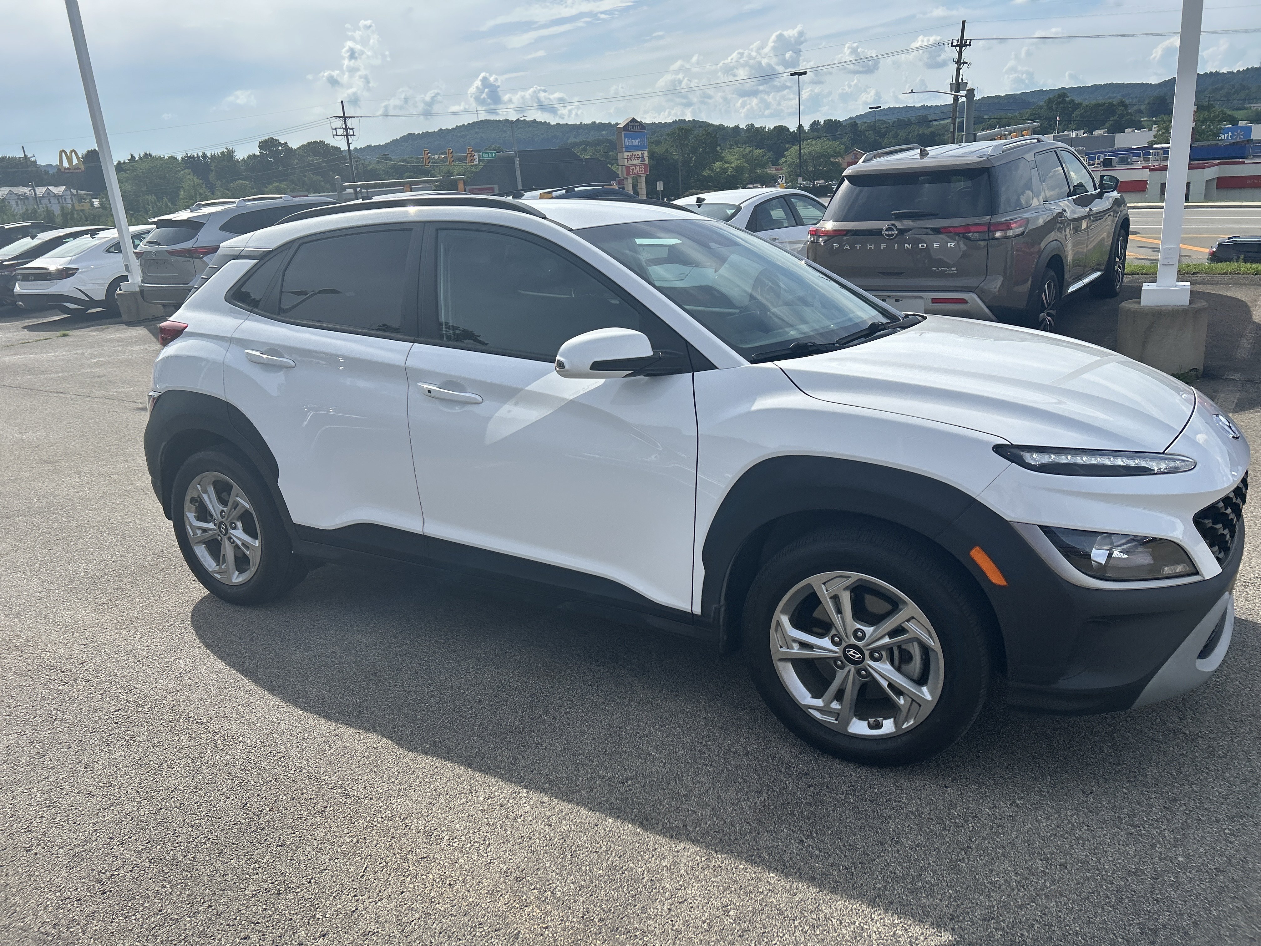 Certified Used 2023 Lunar White Hyundai SEL image 2