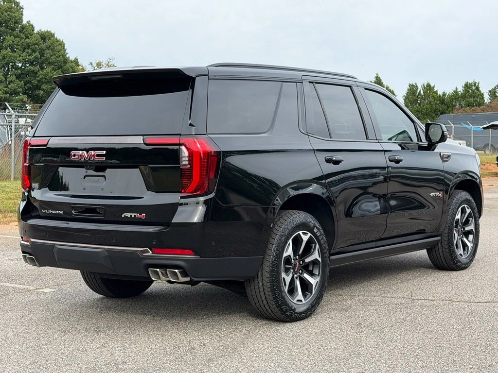 New 2027 Onyx Black GMC AT4 Ultimate image 3