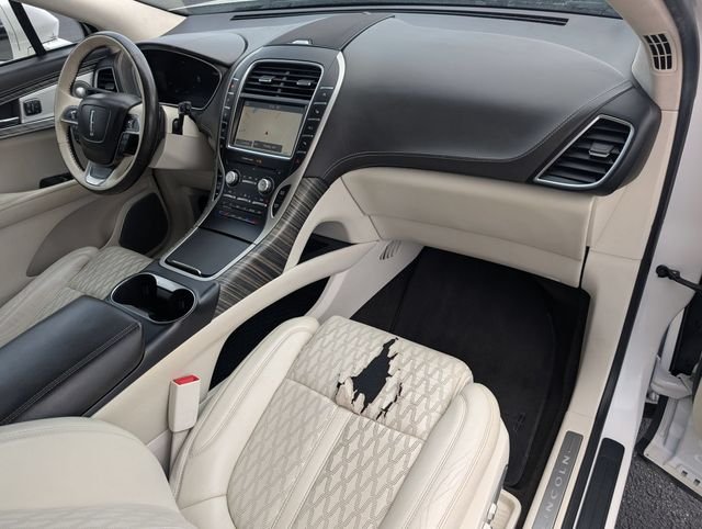 Used 2019 White Lincoln Black Label image 23