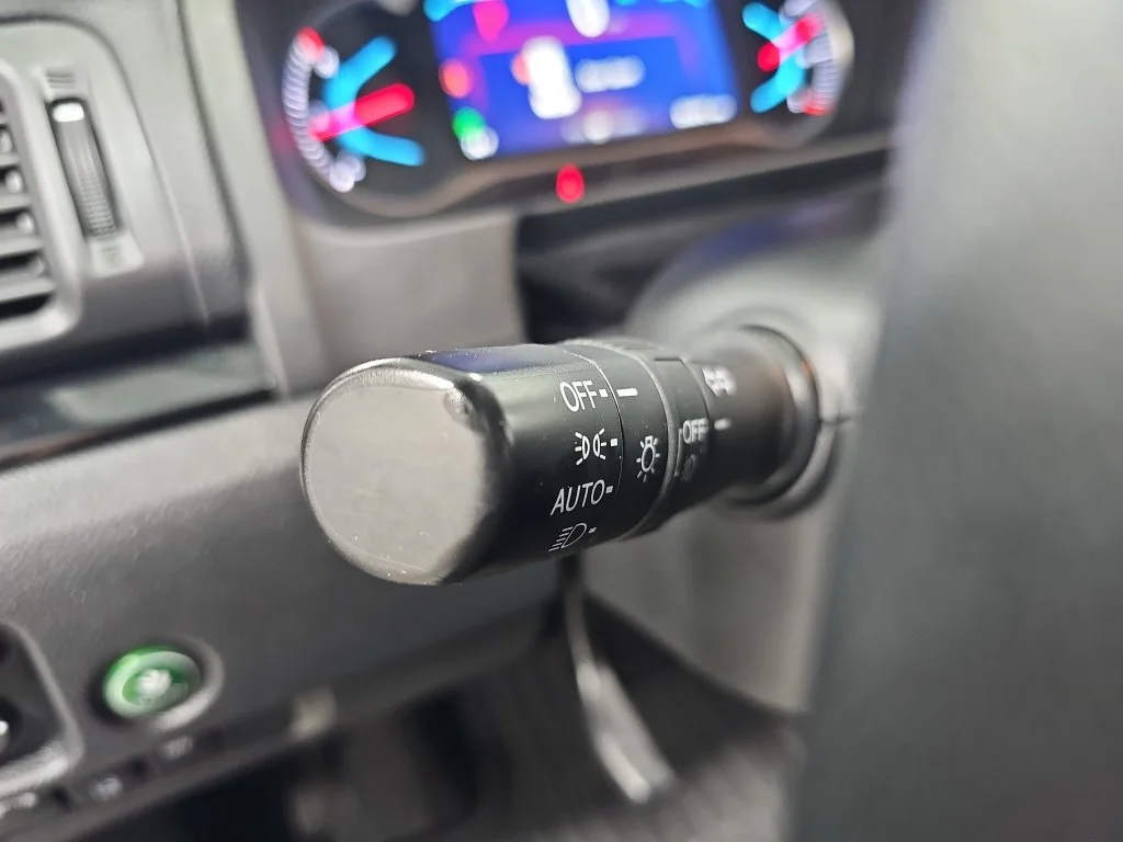 Used 2022  Honda Touring image 28