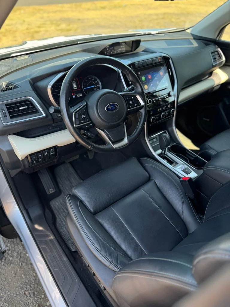 Used 2022 Silver Subaru Limited image 33