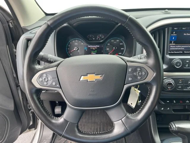 Used 2020 SILVER ICE METALLIC Chevrolet 4WD Z71 image 17