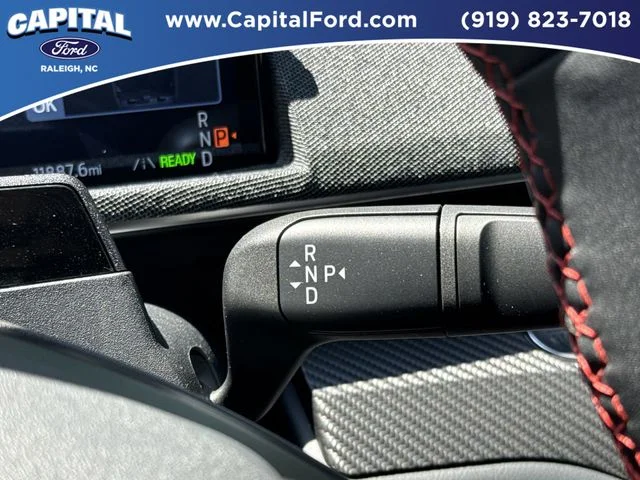 Used 2025 Black Ford Premium image 31