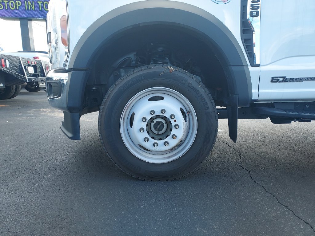 Used 2025 White Ford XL image 10