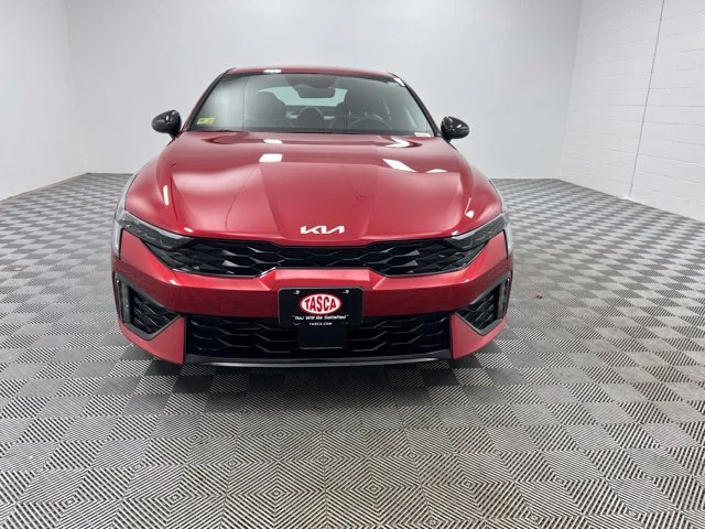 Used 2025 Red Kia GT-Line image 3
