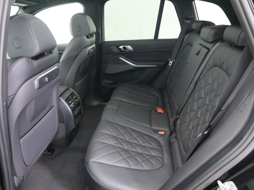 Used 2026 Black Sapphire Metallic BMW xDrive50e image 23