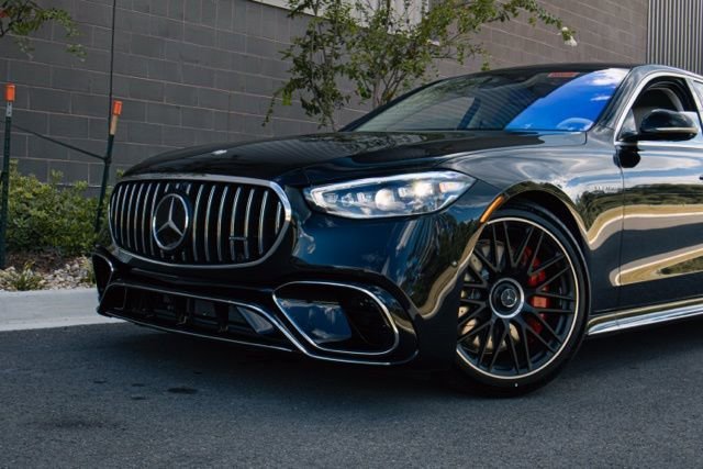 2026 Mercedes-Benz S-Class AMG S 63 - Photo 21
