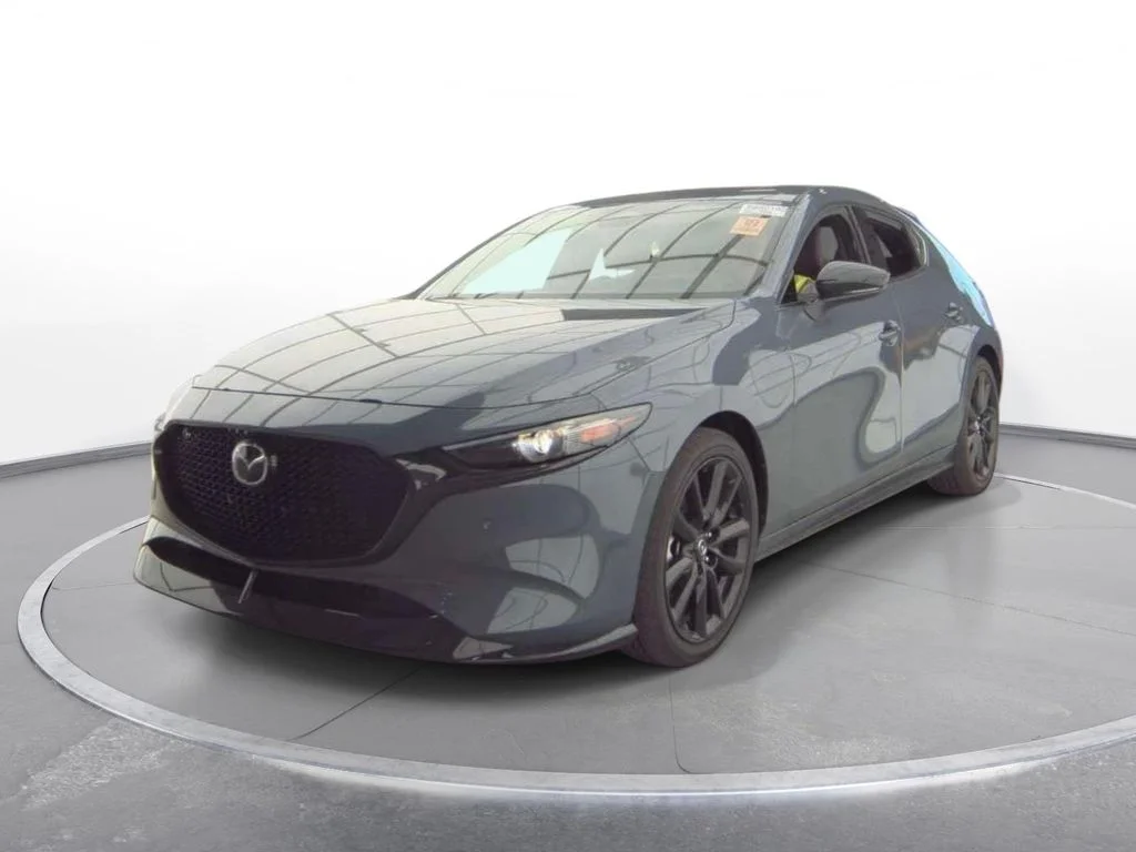 2026 Mazda CX-3 Premium Plus 2.5 AT 5-Door SKYACTIV AWD's photo
