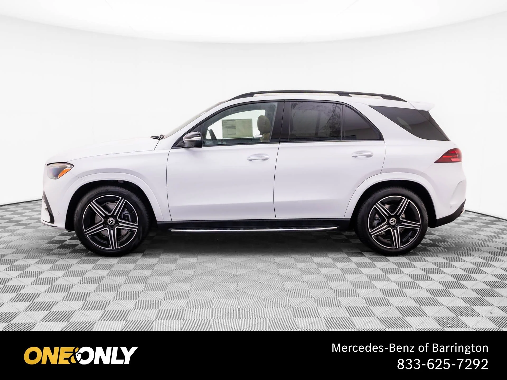 New 2026 White Mercedes-Benz GLE 580 image 2
