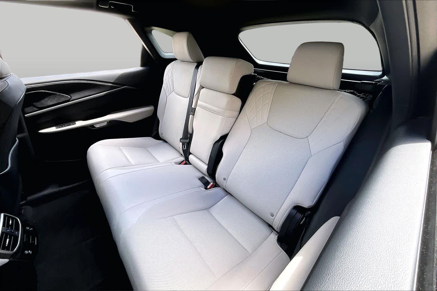 Used 2023 Iridium Lexus Premium image 19