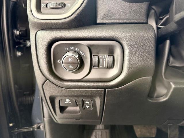New 2026 Forged Blue Metallic Exterior Paint RAM BIG HORN image 13