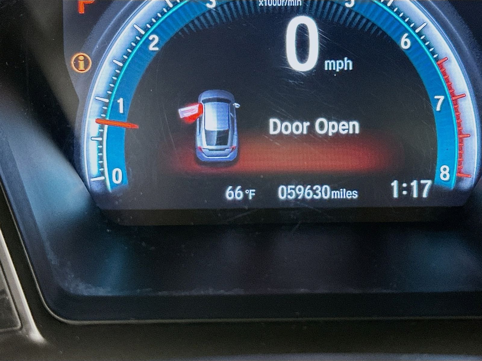 Used 2018 White Honda EX image 12