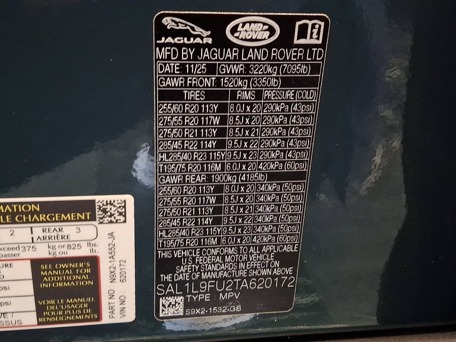 New 2026 Giola Green Land Rover Dynamic SE image 14