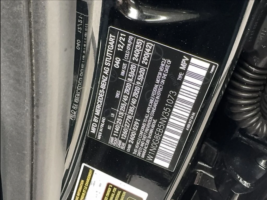 Used 2022 Black Mercedes-Benz GLC 300 image 48