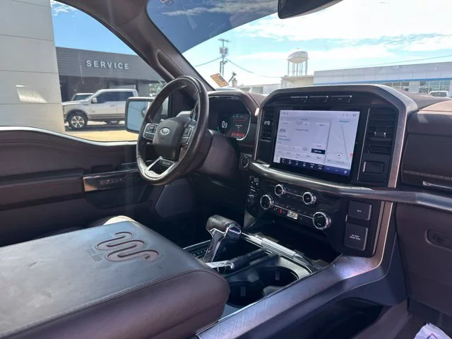 Used 2021 Star White Ford King Ranch image 9