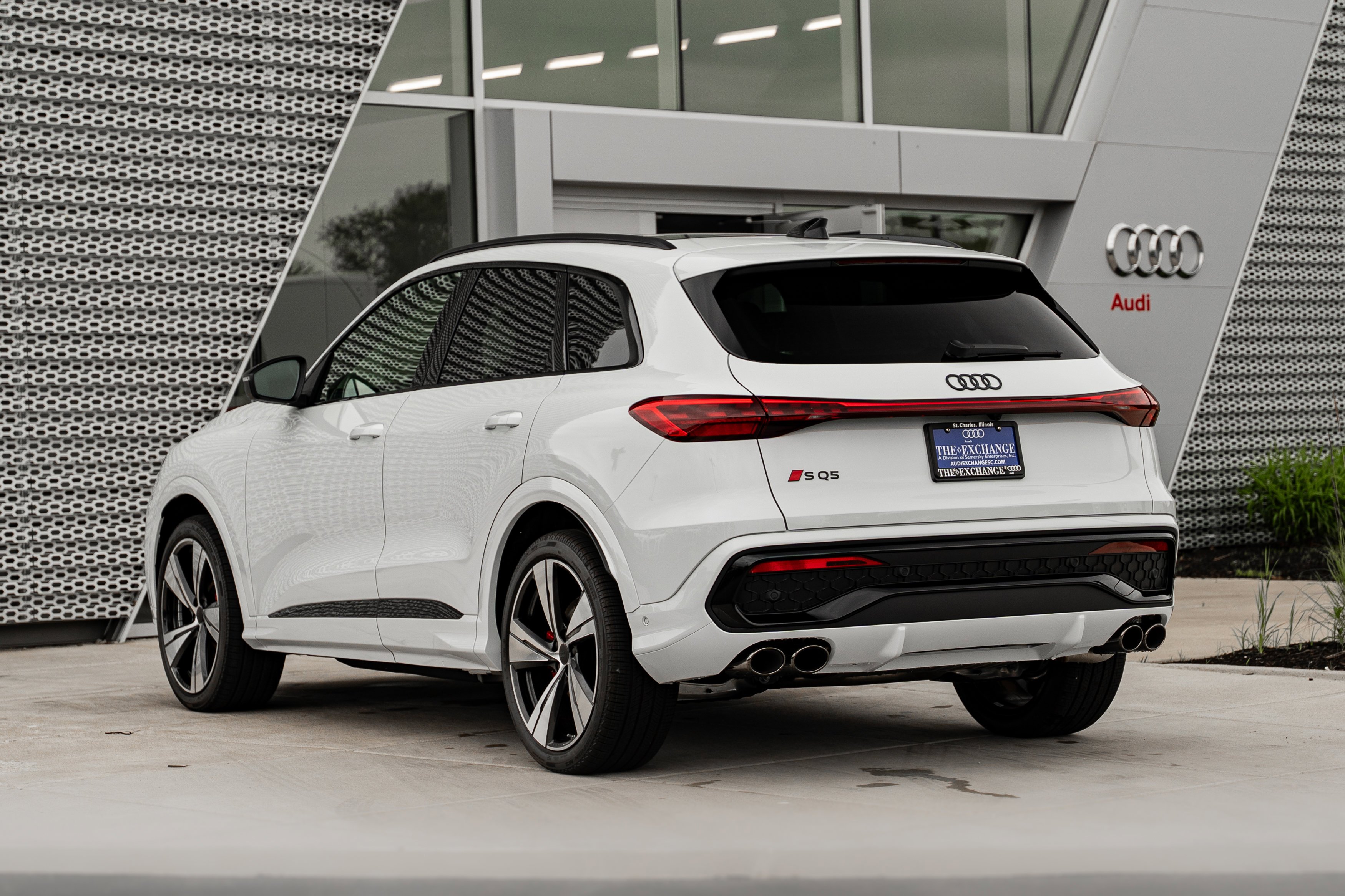 New 2026 Glacier Audi Premium Plus image 5