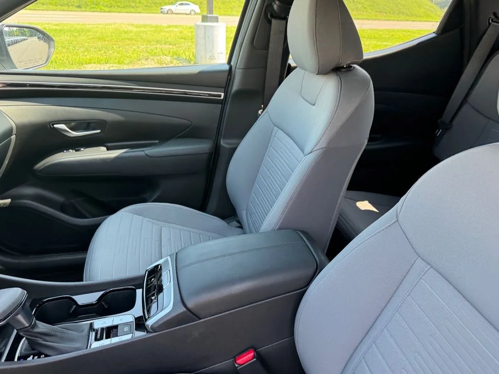 Used 2022 Blue Hyundai SEL image 10