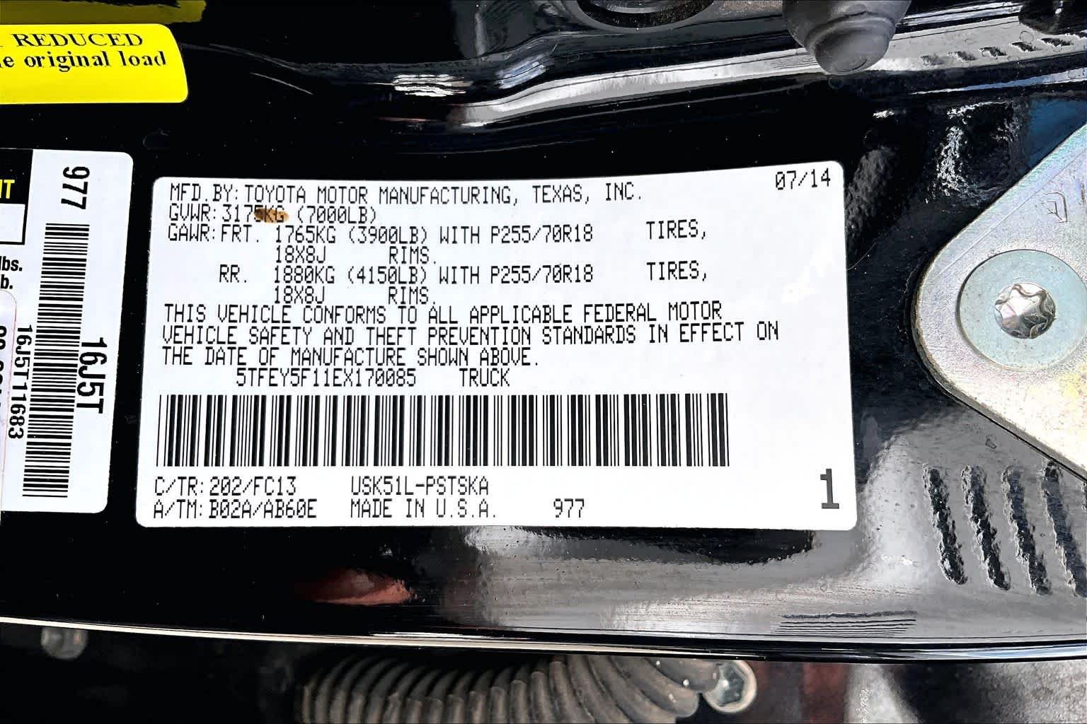 Used 2014 Black Toyota SR5 image 36
