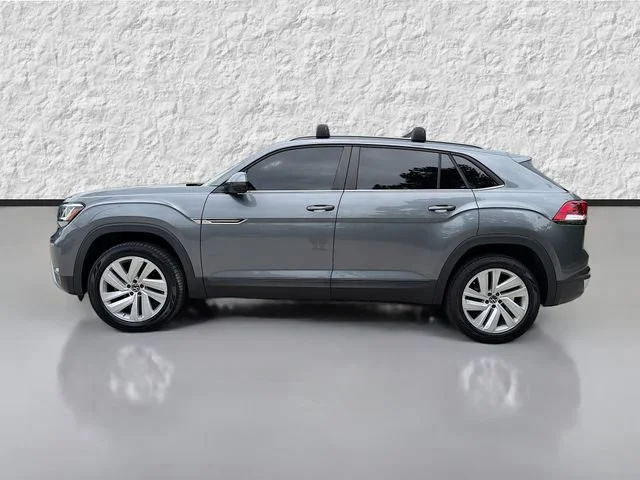 Used 2020 Platinum Gray Metallic Volkswagen 2.0T SE w/Technology image 6