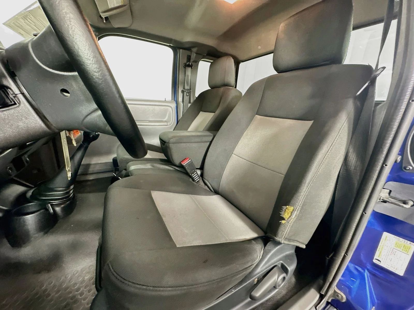 Used 2011 Vista Blue Metallic Ford XLT image 19