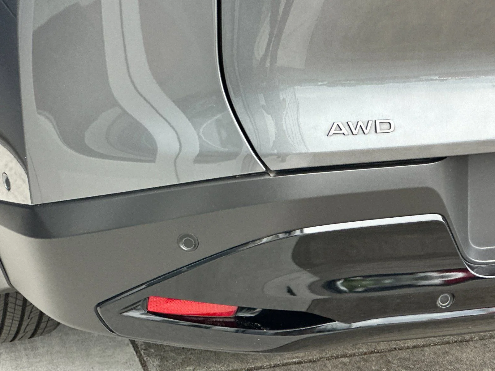 Used 2025 Gun Metallic Nissan SV image 24
