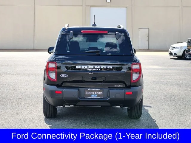 New 2026 Shadow Black Ford Outer Banks® image 6
