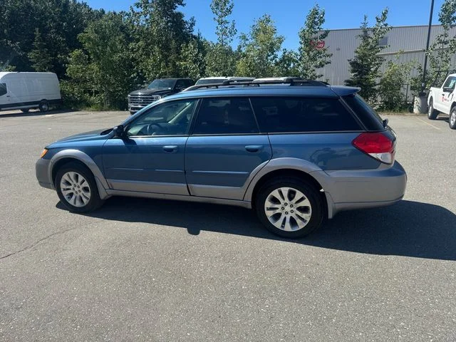 Used 2009 Quartz Silver Metallic Subaru 2.5i image 26