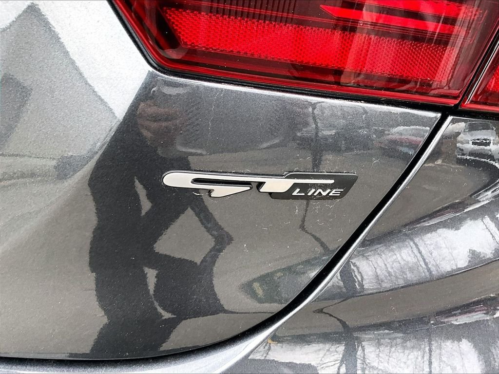 Used 2023 Gravity Gray Kia GT-Line image 28
