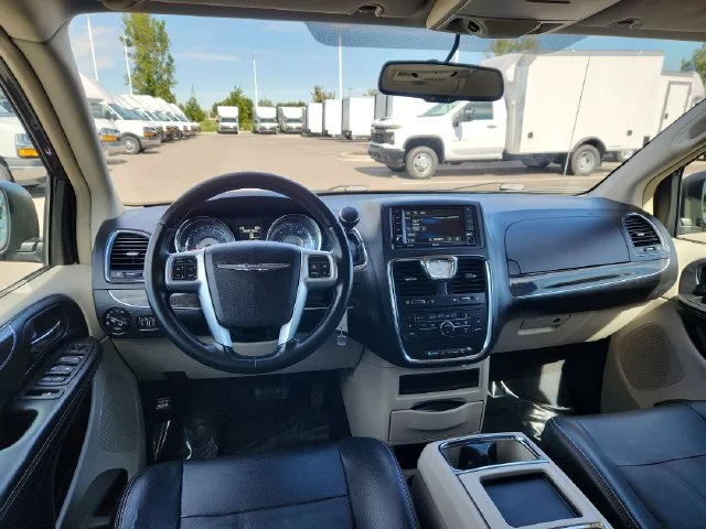 Used 2013 Black Chrysler Touring image 35